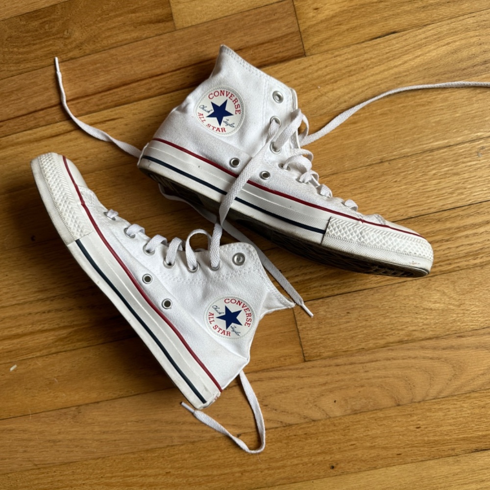 Converse White High Tops Size 7.5